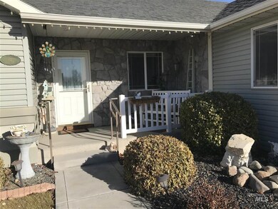 842 N Pointe Dr, Twin Falls, ID 83301 - photo 3