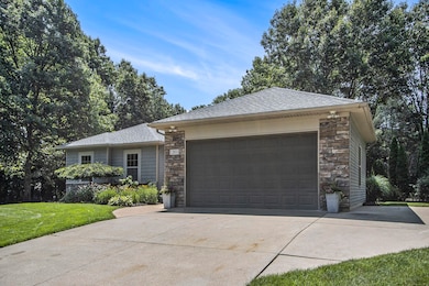 12031 Sandstone Dr, Wayland, MI 49348 - photo 6