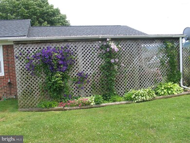 426 Al Good Dr, Stanley, VA 22851 - photo 4