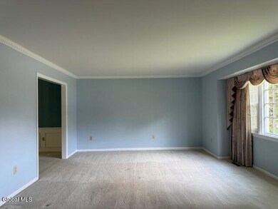 837 Worcester Dr, Schenectady, NY 12309 - photo 7