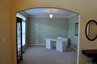 Living Room/Office