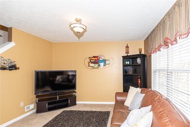 2594 Foxtail Dr, Plainfield, IN 46168 - photo 2