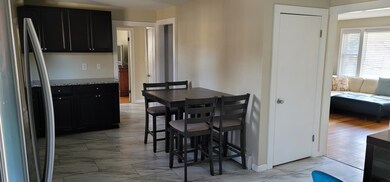 81 Winchester St, Portsmouth, NH 03801 - photo 4