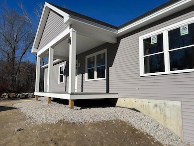 8 Hummingbird Ln, Sanford, ME 04073 - photo 3