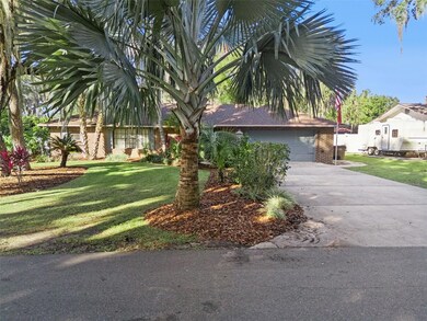 5545 Oak Ln, Fruitland Park, FL 34731 - photo 5