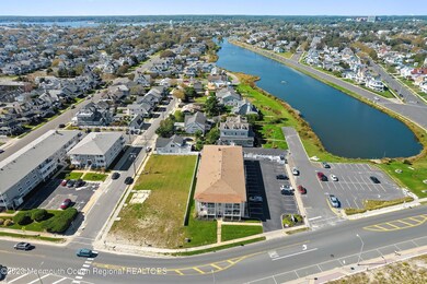 809 N Ocean Ave unit 5, Avon-By-the-sea, NJ 07717 - photo 5