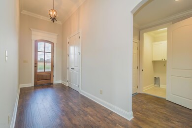 200ClaystoneInterior-1