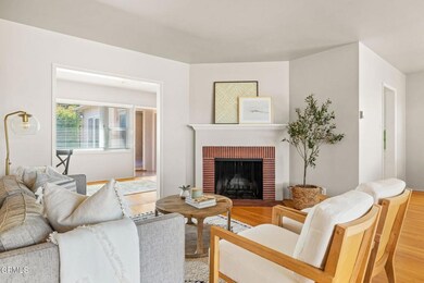 7-web-or-mls-Upmarketmedia_287Vir-18