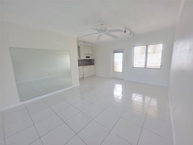 2131 NE 42nd Ct unit 209E, Lighthouse Point, FL 33064 - photo 6