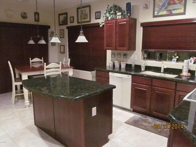 IMG_1532-Kitchen-furnished