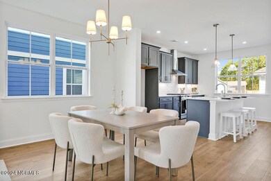 1009GatheringWay-9