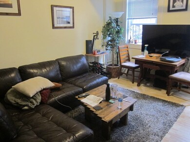 35 Queensberry St unit B, Boston, MA 02215 - photo 4