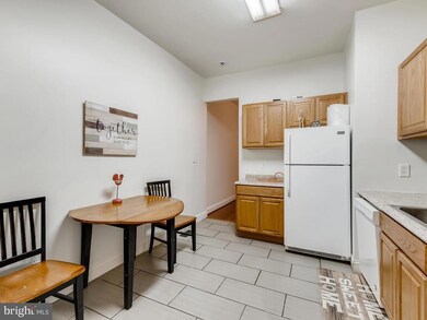 1507 N Ellamont St, Baltimore, MD 21216 - photo 5
