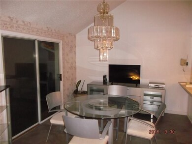 1016 NE 20th St, Moore, OK 73160 - photo 6