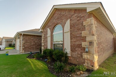 14632 S Maple Ave, Glenpool, OK 74033 - photo 3