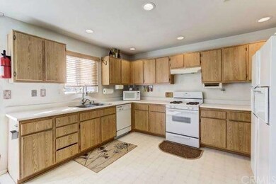 Spacious kitchen