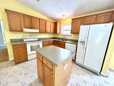 196 Behrens Rd, Jim Thorpe, PA 18229 - photo 2