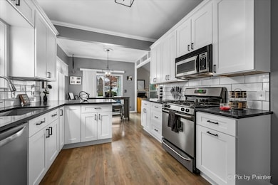 unlisted-address, Lake In the Hills, IL 60156 - photo 5