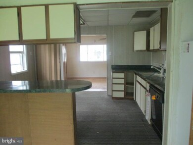 1104 Cord St, Middle River, MD 21220 - photo 6