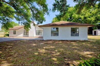 121 Jackson St, Lake Placid, FL 33852 - photo 3