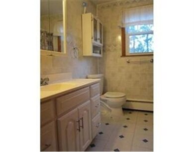 32 Tarrytown Ln unit 1, Worcester, MA 01602 - photo 6