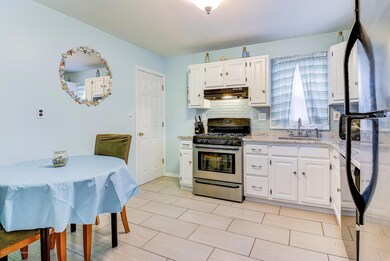 009_Kitchen