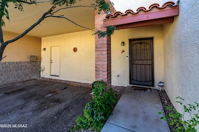 1999 W Bramburgh Ct, Tucson, AZ 85713 - photo 2