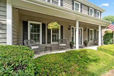 1131 Thackery Ln unit 6, Naperville, IL 60564 - photo 2