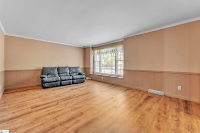 1240 Taylors Rd, Taylors, SC 29687 - photo 7