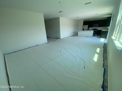 2- Great Room (4)