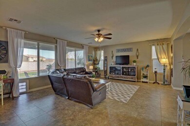 682 W Leatherwood Ave, San Tan Valley, AZ 85140 - photo 3