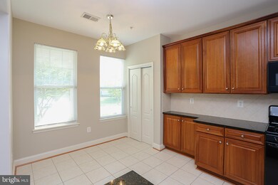 13104 Brooktree Ln, Laurel, MD 20707 - photo 6