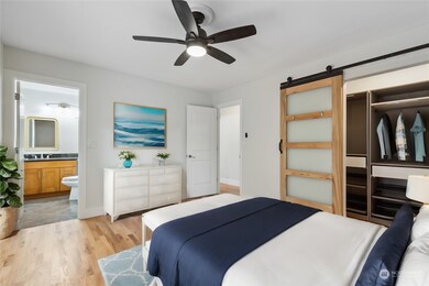 7820 201st St SW, Edmonds, WA 98026 - photo 4