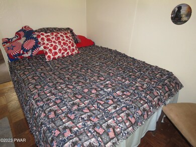 120 Pecks Pond Rd, Dingmans Ferry, PA 18328 - photo 7