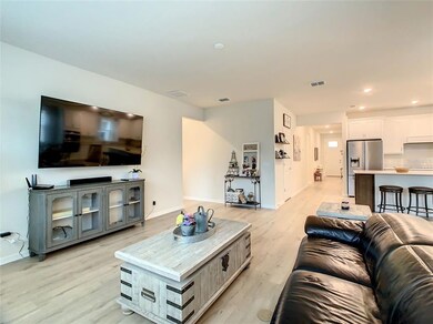 2715 Forestdale St, Saint Cloud, FL 34771 - photo 6