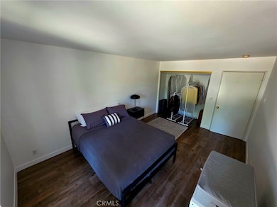 6815 Remmet Ave unit 217, Canoga Park, CA 91303 - photo 4