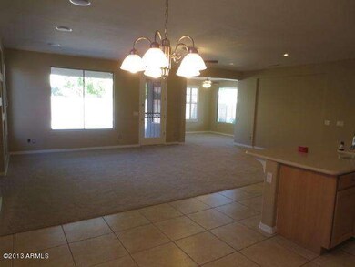 GREAT ROOM / EAT-IN AREA