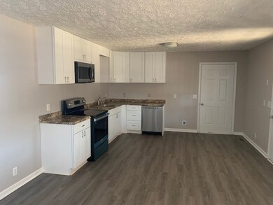 104 Ligon Dr, Shelbyville, TN 37160 - photo 7