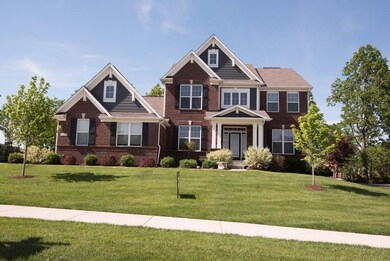 1224 Colinbrook Cir, Greenwood, IN 46143 - photo 2