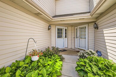 1825 Grove Ave unit 76A182, Schaumburg, IL 60193 - photo 2