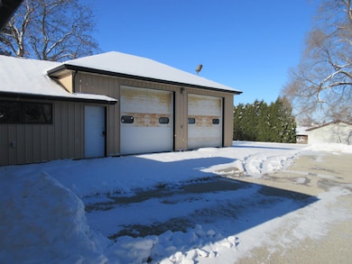 3124 Wilgus Ave, Sheboygan, WI 53081 - photo 6