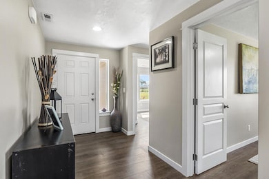 6635 SW 61st St, Redmond, OR 97756 - photo 7