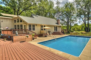 8144 N 300 E, Rolling Prairie, IN 46371 - photo 5