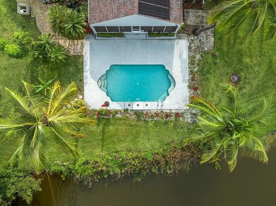 7445-N-16th-Manor-004-1024