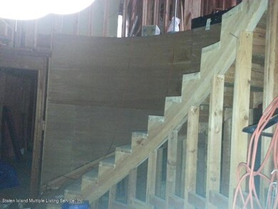 1173 Clove Rd, Staten Island, NY 10301 - photo 4