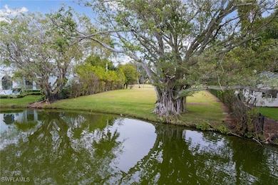 2550 Lantern Ln, Naples, FL 34102 - photo 4