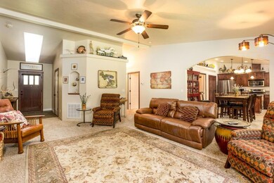 132 Gailmar Cir, Grants Pass, OR 97526 - photo 2