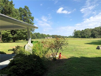 5902 Davis Mill Rd, Greensboro, NC 27406 - photo 7
