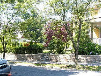 601 Thomas St, Stroudsburg, PA 18360 - photo 5