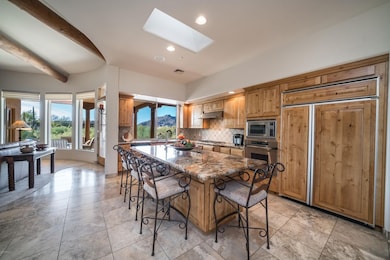 Extra Counter Seating In Kitchen